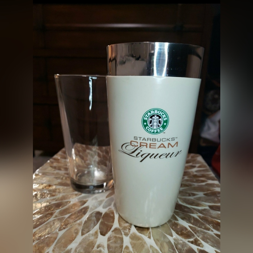 Starbucks Shaker - Barware